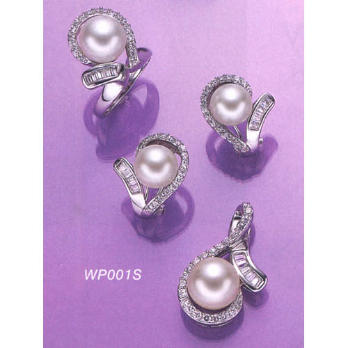 Pearl Jewelry with Silver