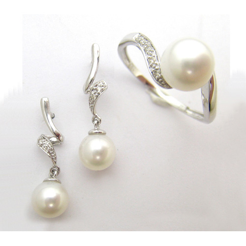 Pearl Jewelry