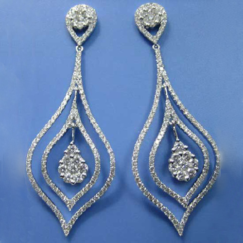 18K White Gold Earrings