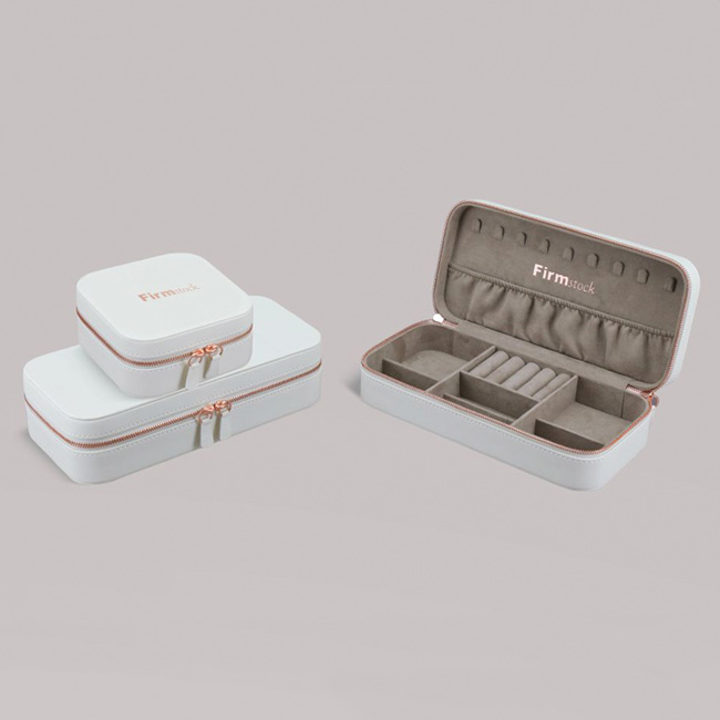 Packaging (for jewelry)
