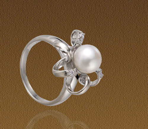 Pearl Jewelry with Diamond